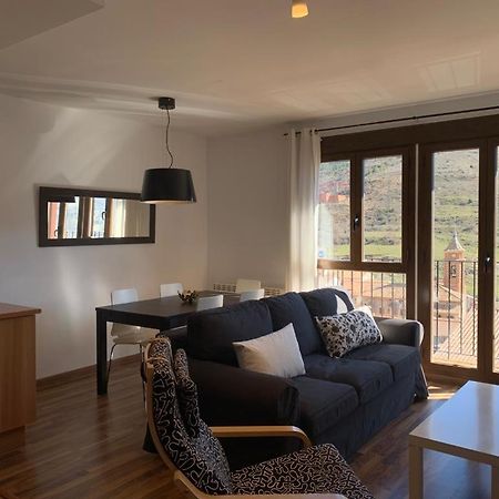 Apartamento San Mateo Камарена-де-ла-Сьєрра Екстер'єр фото